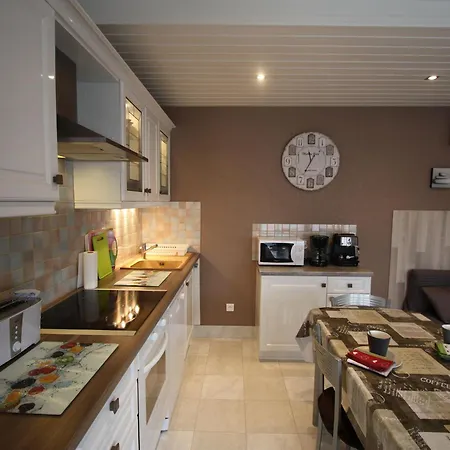 Gite A Avec Terrasse, Parking Privatif, Et A Proximite D'alsace Et Stations De Ski - Fr-1-589-275 * Wisembach